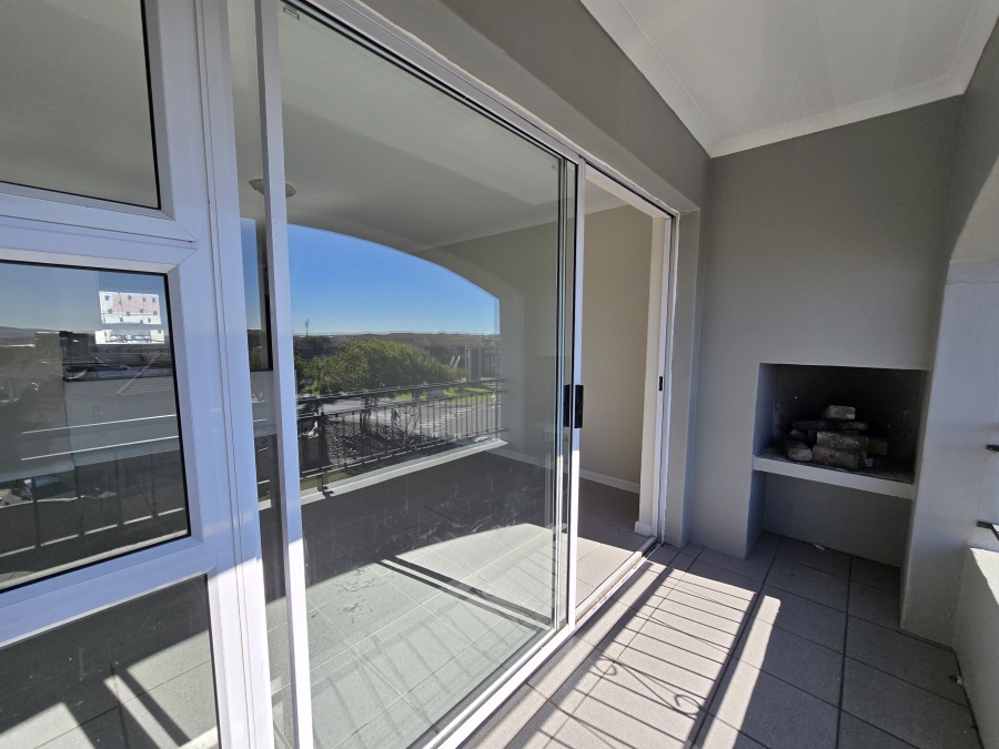 2 Bedroom Property for Sale in Parklands Western Cape